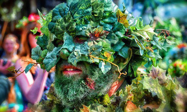 Jack in the Green festival by Duncan Price (flickr)