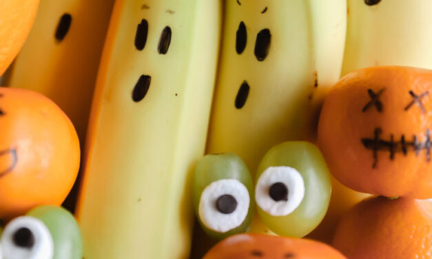 Spooky face fruit